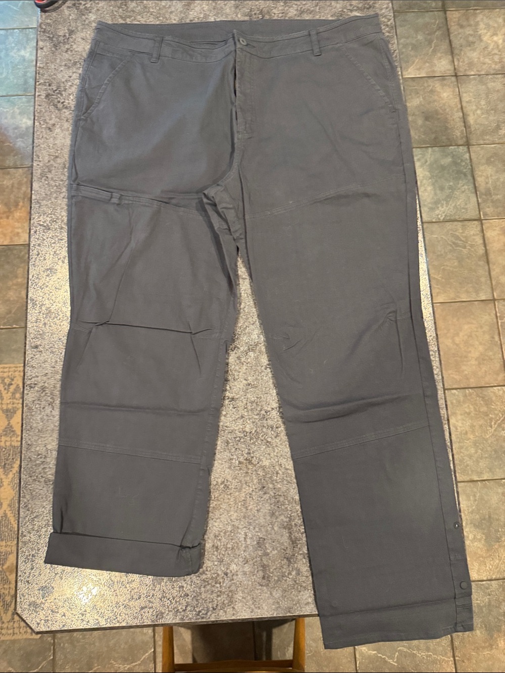 Mountain Hardwear Men's Charcoal Cargo Pants